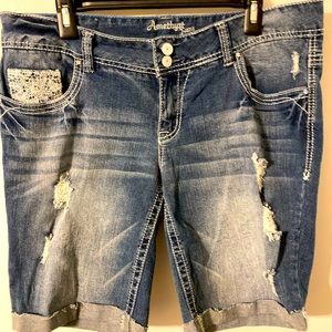 Woman’s Jean shorts size 14.
